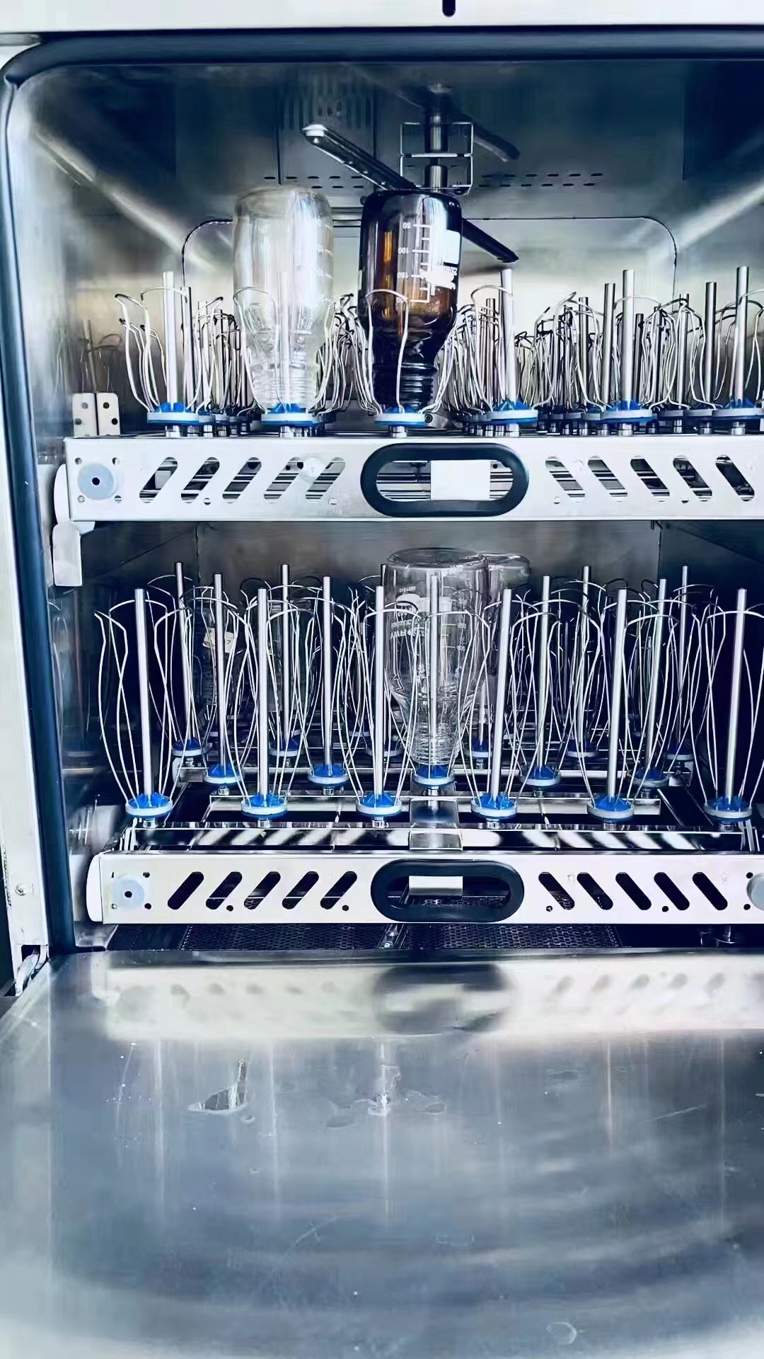 如何避免清洗機(jī)在洗瓶過程中的“洗破瓶”問題？